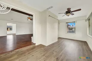 1445 Devin Dr, New Braunfels, TX 78130 - Photo 16