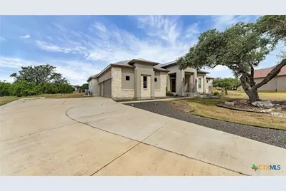 230 Sabella, Spring Branch, TX 78070 - Photo 2