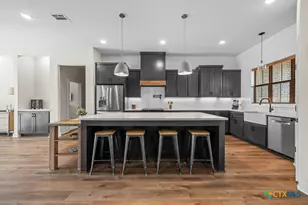 10 Riverstone Pkwy, Belton, TX 76513 - Photo 4