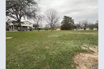 112 Lake Forrest Dr., Seguin, TX 78155 - Photo 2