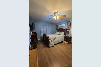 517 Third Street, Cuero, TX 77954 - Photo 8