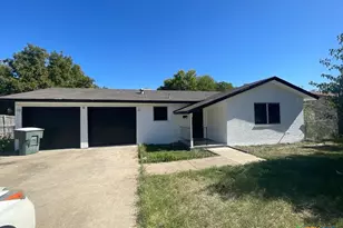 1818 Janis Dr, Killeen, TX 76549 - Photo 1