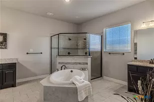 13015 Hunters Trce, St Hedwig, TX 78152 - Photo 14