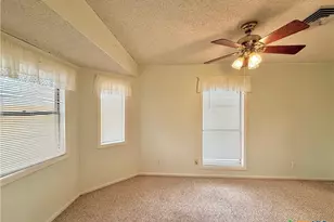 705 3rd St, Cuero, TX 77954 - Photo 6