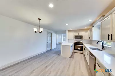 214 Jackman Street, San Marcos, TX 78666 - Photo 12