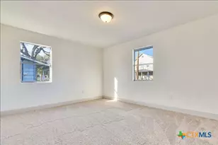 214 Jackman St, San Marcos, TX 78666 - Photo 14