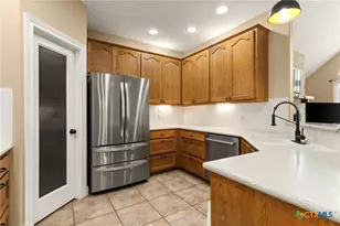 2419 Eden Rd, Seguin, TX 78155 - Photo 12