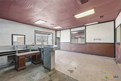 212 E Main Street, Gatesville, TX 76528 - Photo 16