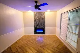 1901 N 10th St, Killeen, TX 76541 - Photo 2