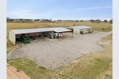 452 County Road 470, Chilton, TX 76632 - Photo 38