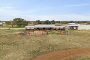 452 County Rd 470, Chilton, TX 76632 - Photo 30