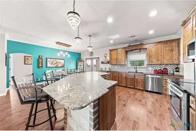 452 County Road 470, Chilton, TX 76632 - Photo 6
