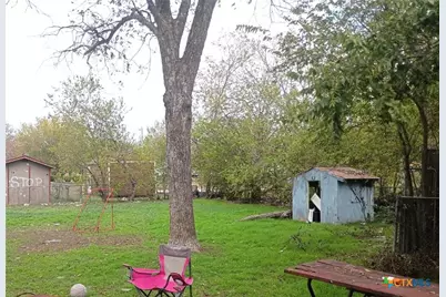 212 E Rosemary Drive, Seguin, TX 78155 - Photo 20