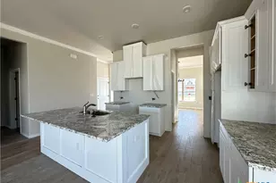 2020 Horse Cane Ct, Temple, TX 76502 - Photo 8