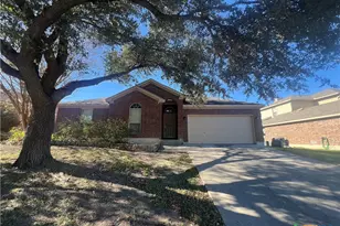 2130 Jasons W Ct, New Braunfels, TX 78130 - Photo 2