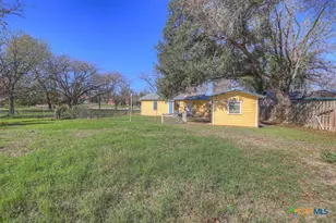 264 Cross River St, New Braunfels, TX 78130 - Photo 28