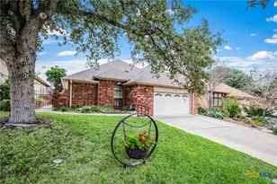 714 Cedar Pkwy, Seguin, TX 78155 - Photo 1