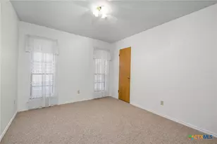 714 Cedar Pkwy, Seguin, TX 78155 - Photo 38