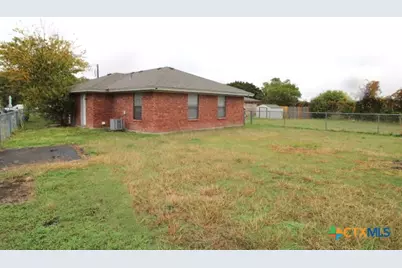 704 N 4th Street, Copperas Cove, TX 76522 - Photo 6