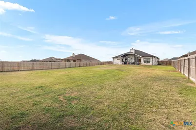 8107 Green Hill Drive, Salado, TX 78571 - Photo 32