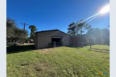 902 Joplin, Victoria, TX 77904 - Photo 38