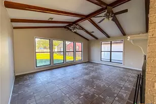 902 Joplin, Victoria, TX 77904 - Photo 8