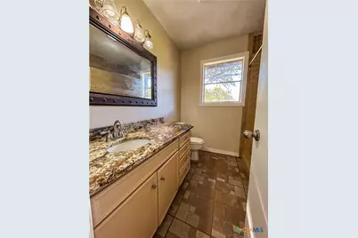 902 Joplin, Victoria, TX 77904 - Photo 28
