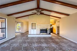 902 Joplin, Victoria, TX 77904 - Photo 14