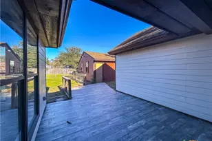 902 Joplin, Victoria, TX 77904 - Photo 30
