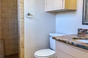 902 Joplin, Victoria, TX 77904 - Photo 22