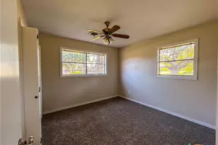 902 Joplin, Victoria, TX 77904 - Photo 24