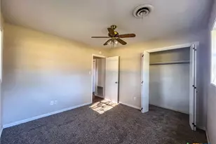 902 Joplin, Victoria, TX 77904 - Photo 24