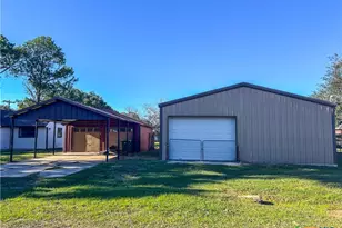 902 Joplin, Victoria, TX 77904 - Photo 40