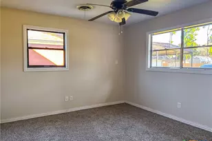 902 Joplin, Victoria, TX 77904 - Photo 26