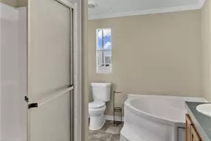 705 Peabody St, Edna, TX 77957 - Photo 16