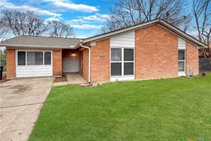 1810 Clarawood Dr, Killeen, TX 76549 - Photo 1