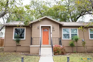 206 N Arnold St, Lampasas, TX 76550 - Photo 1