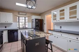 1535 Live Oak Dr, Inez, TX 77968 - Photo 10