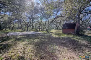 1535 Live Oak Dr, Inez, TX 77968 - Photo 26