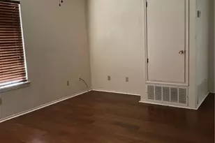 2411 Dennis St, Copperas Cove, TX 76522 - Photo 4