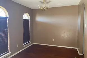 2411 Dennis St, Copperas Cove, TX 76522 - Photo 8