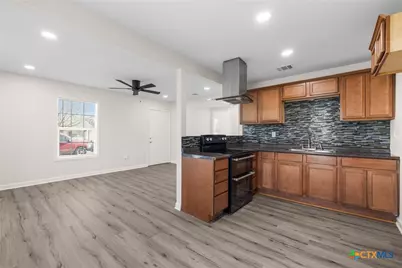 1308 S 45th Street, Temple, TX 76504 - Photo 6