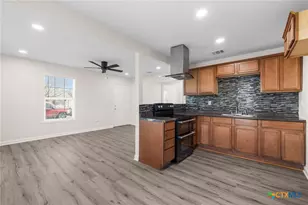 1308 S 45th St, Temple, TX 76504 - Photo 6