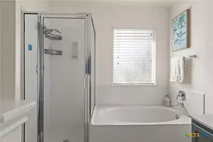 2126 Wiltshire Dr, New Braunfels, TX 78130 - Photo 24