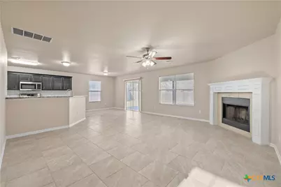 3907 Thunder Creek Drive, Killeen, TX 76549 - Photo 6