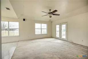 1319 N 12th St, Temple, TX 76501 - Photo 10