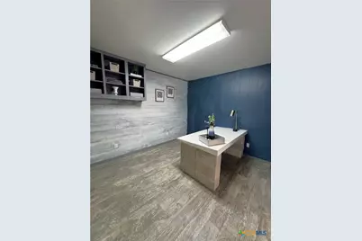 786 S Castell Avenue #G, New Braunfels, TX 78130 - Photo 4