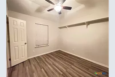 704 Pennsylvania Avenue, Victoria, TX 77904 - Photo 10