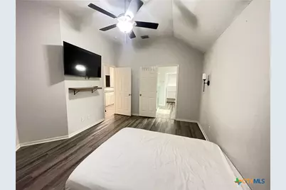 704 Pennsylvania Avenue, Victoria, TX 77904 - Photo 14