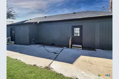 1113 W Downs Avenue, Temple, TX 76504 - Photo 1